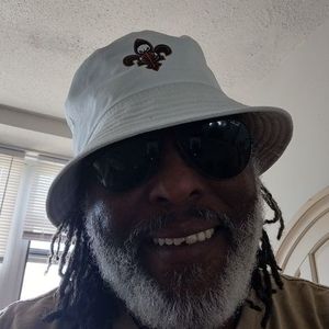 Meet your Posher, Nolan